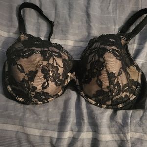 Victoria's Secret bra size 38DD